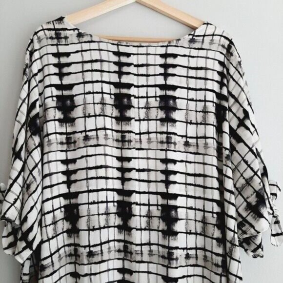 PENNINGTONS | Cold Shoulder Light Checkered Top B&W Sz 3X - Picture 6 of 9